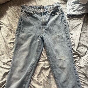 Lightwashed baggy jeans